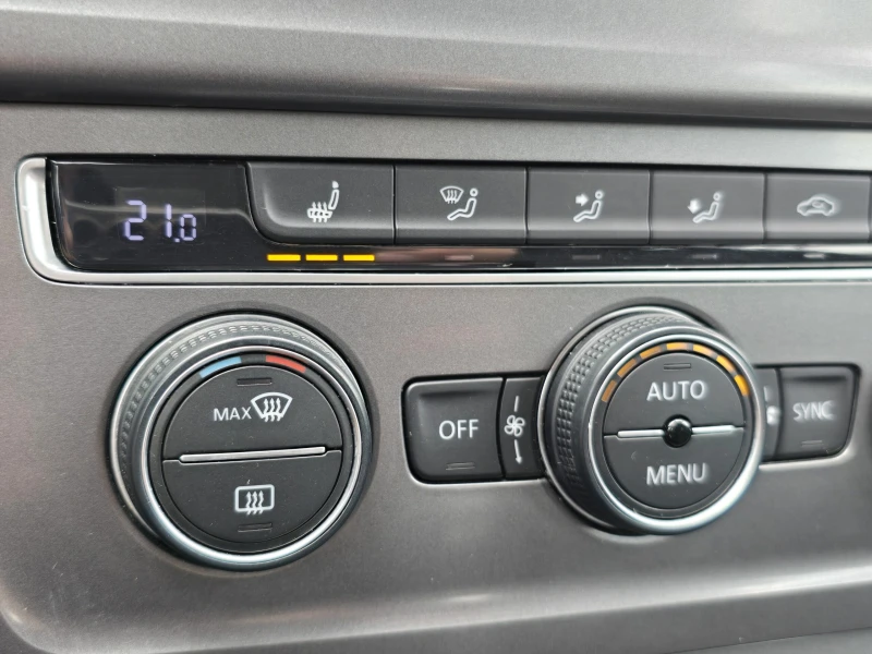 VW Golf 1.4TGi VII/Ecofuel/Авт./Лизинг, снимка 14 - Автомобили и джипове - 51909265