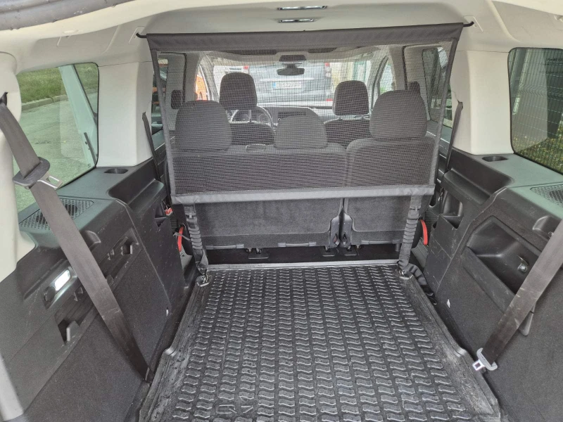 VW Caddy Maxi 6+ 1, снимка 14 - Автомобили и джипове - 52042649