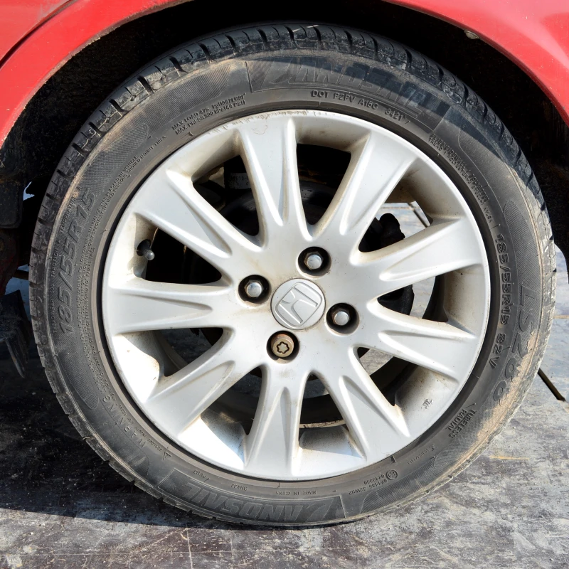 Honda Jazz 1.3 I, снимка 5 - Автомобили и джипове - 52164949