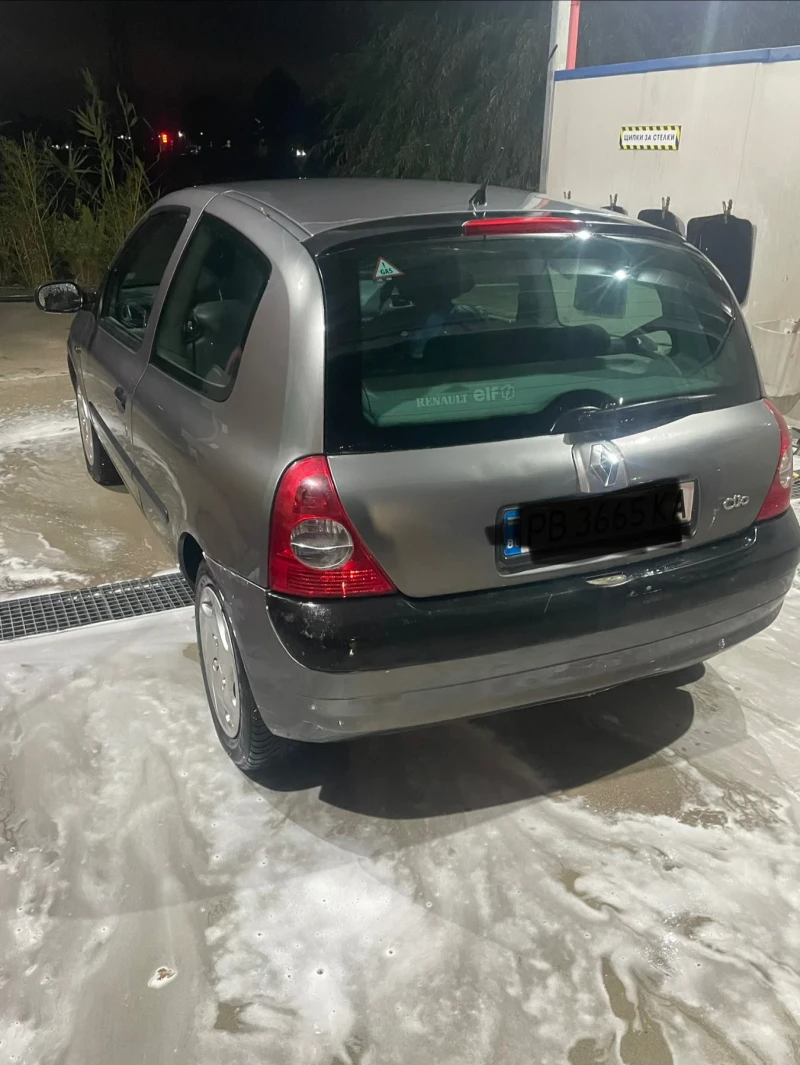Renault Clio, снимка 3 - Автомобили и джипове - 52296918