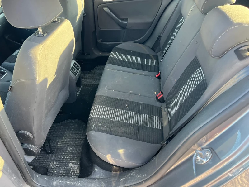 VW Golf 1.9 90коня 2008г 186000км! Реални, снимка 8 - Автомобили и джипове - 52793654