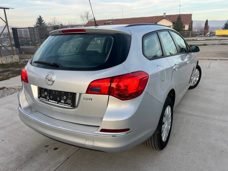 Opel Astra 1.6cdti, снимка 7 - Автомобили и джипове - 52817076