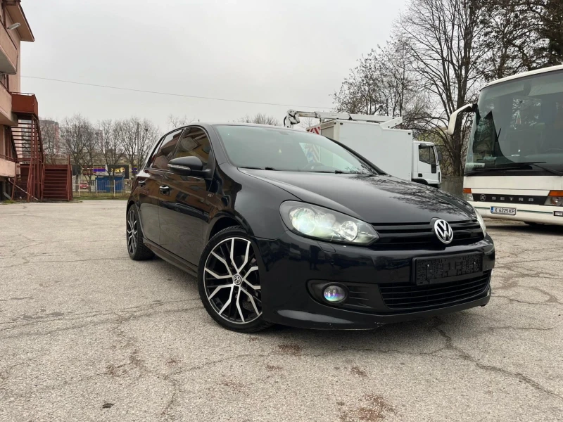 VW Golf 1.6TDI, R - line, снимка 13 - Автомобили и джипове - 52884552