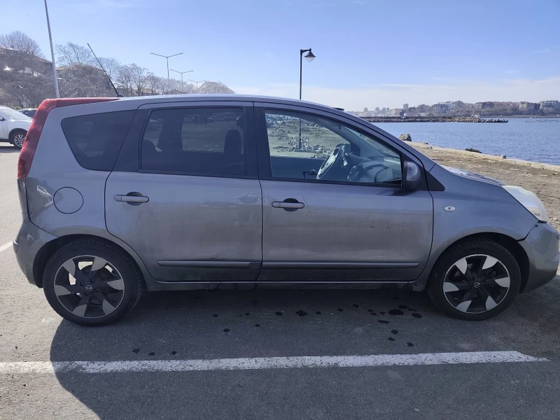 Nissan Note, снимка 7 - Автомобили и джипове - 53490512