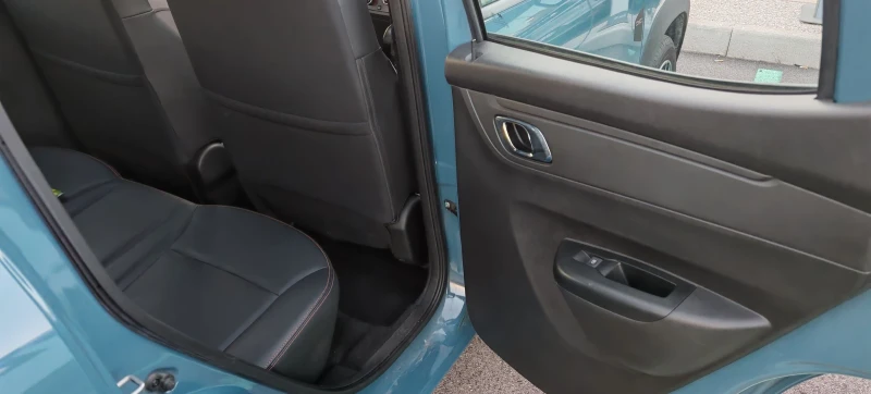 Dacia Spring ExtrimE Нова 65кс., снимка 9 - Автомобили и джипове - 53530049