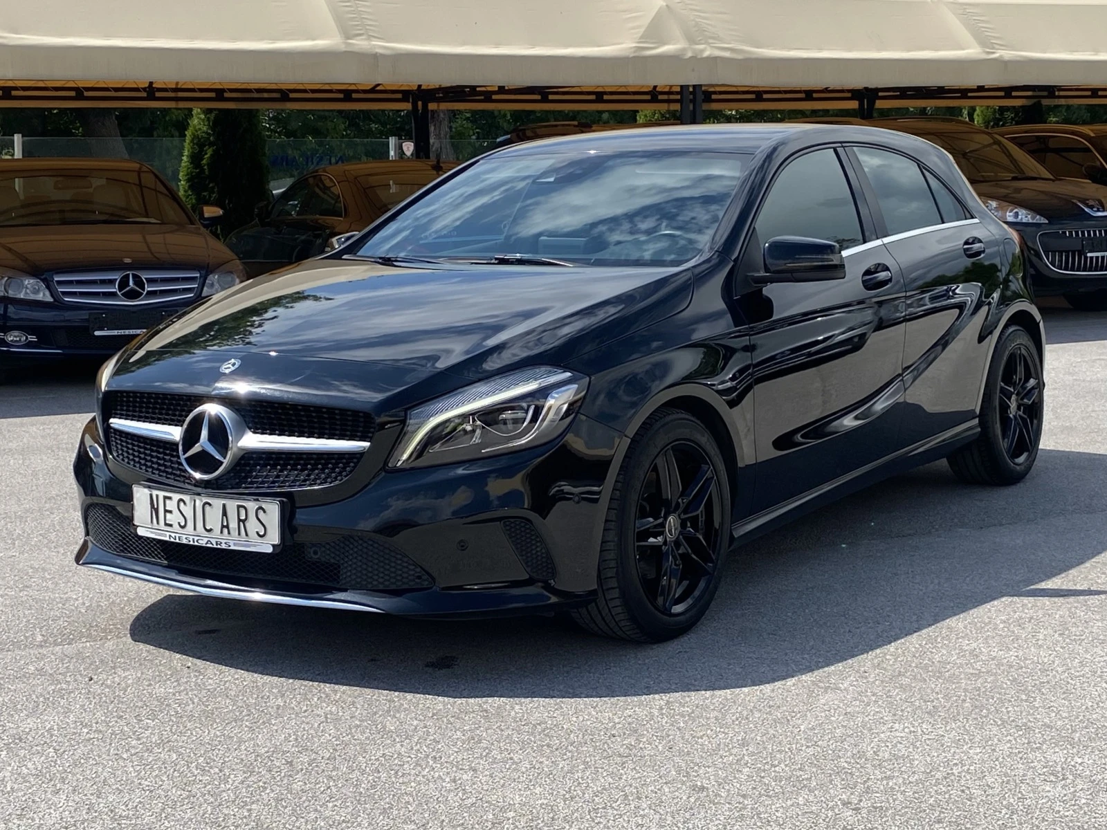 Mercedes-Benz A 200 d 4-MATIC PREMIUM 100% РЕАЛНИ КИЛОМЕТРИ-ДОКАЗУЕМИ  - [1] 