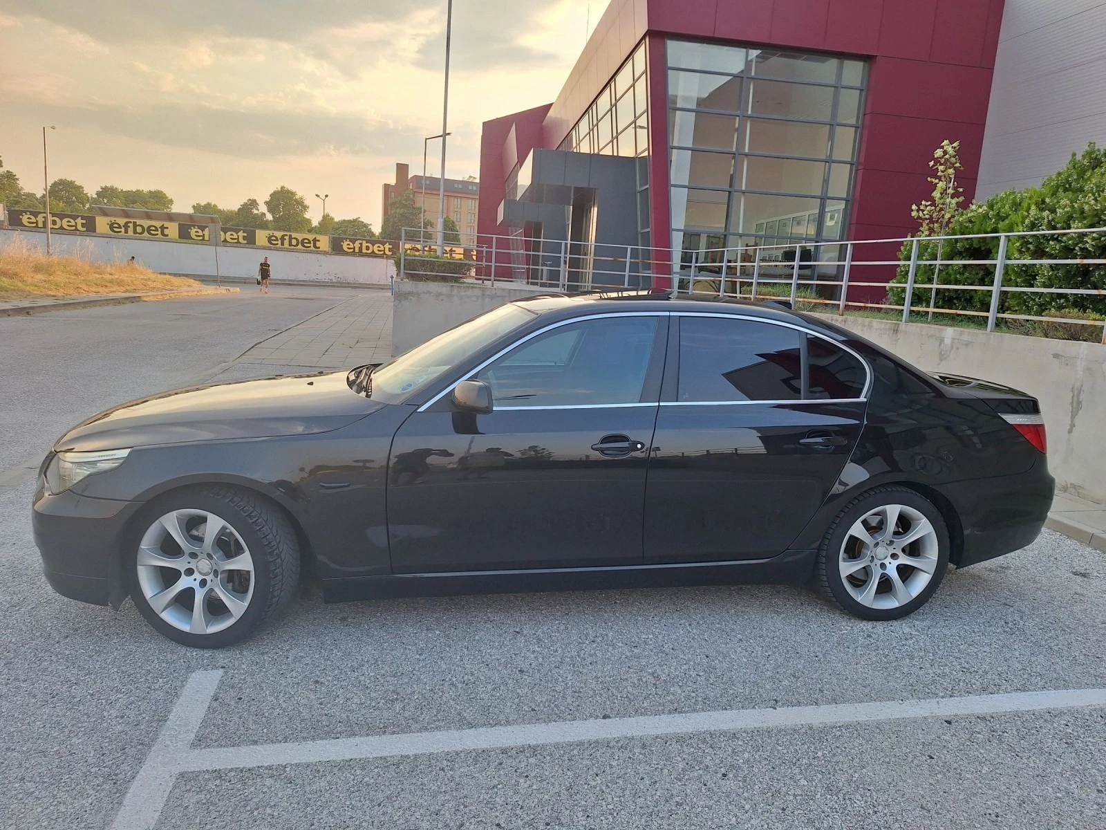 BMW 525 525i FACELIFT N53 - изображение 2