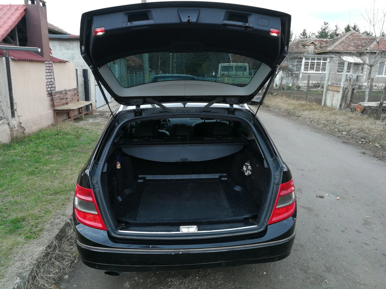 Mercedes-Benz C 220 Авангард - изображение 5