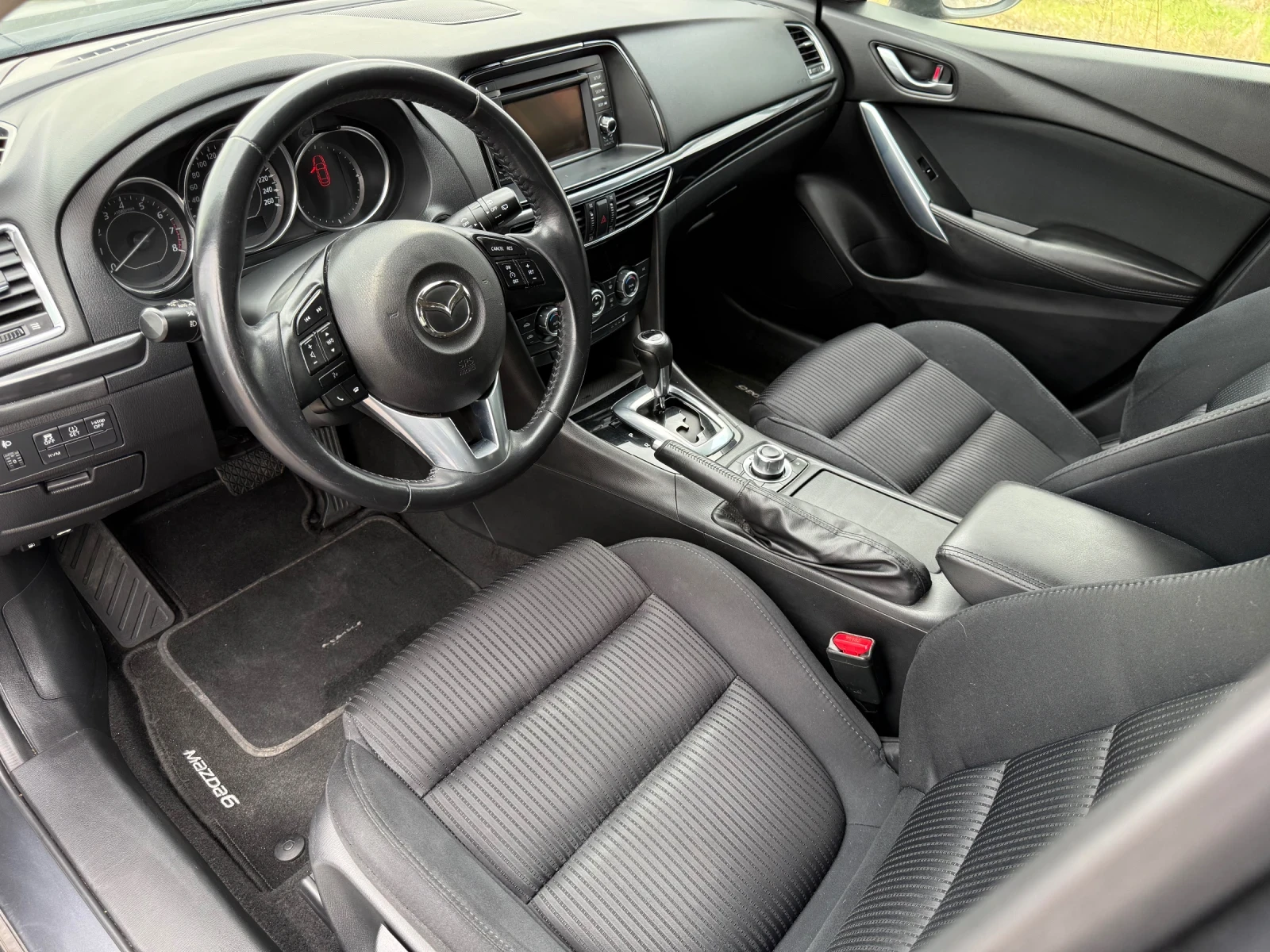 Mazda 6 2.0i SKYACTIV / KEYLESS / AVTOMAT / NAVI / PODGREV - изображение 9