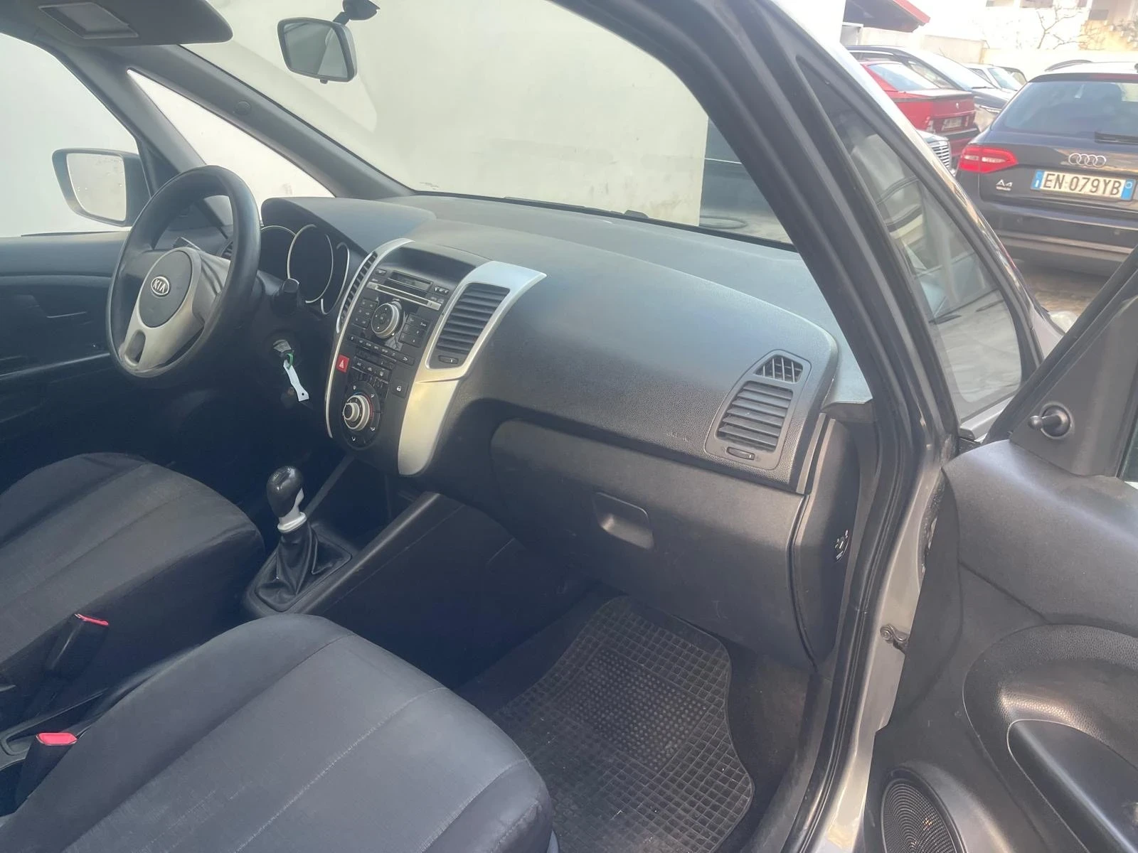 Kia Venga  - изображение 8