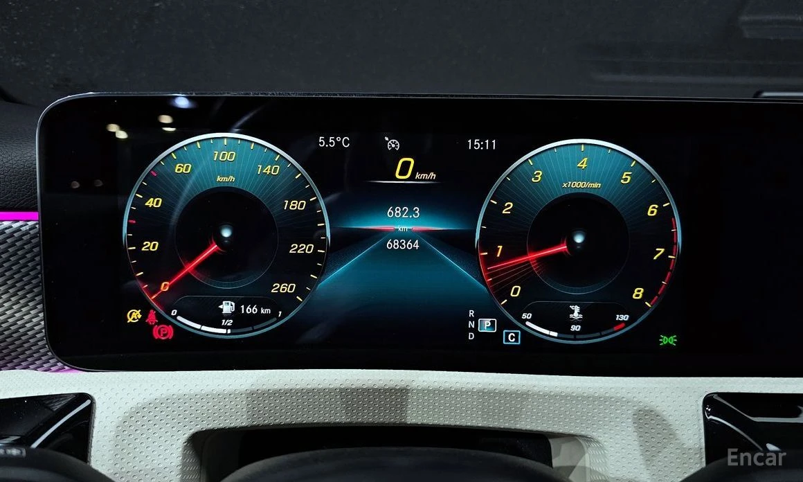 Mercedes-Benz A 220, снимка 8 - Автомобили и джипове - 53735156