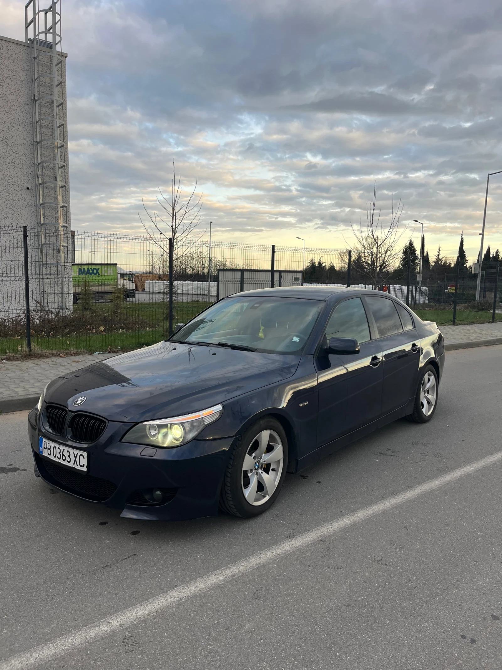 BMW 530