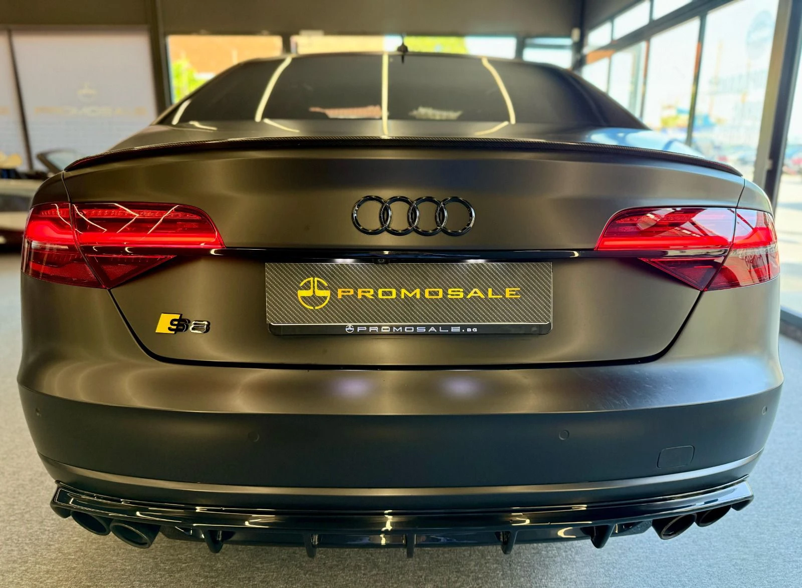 Audi S8 Plus* 740hp* Carbon* Ceramic* B&O* HUD* Лизинг , снимка 5 - Автомобили и джипове - 54305318