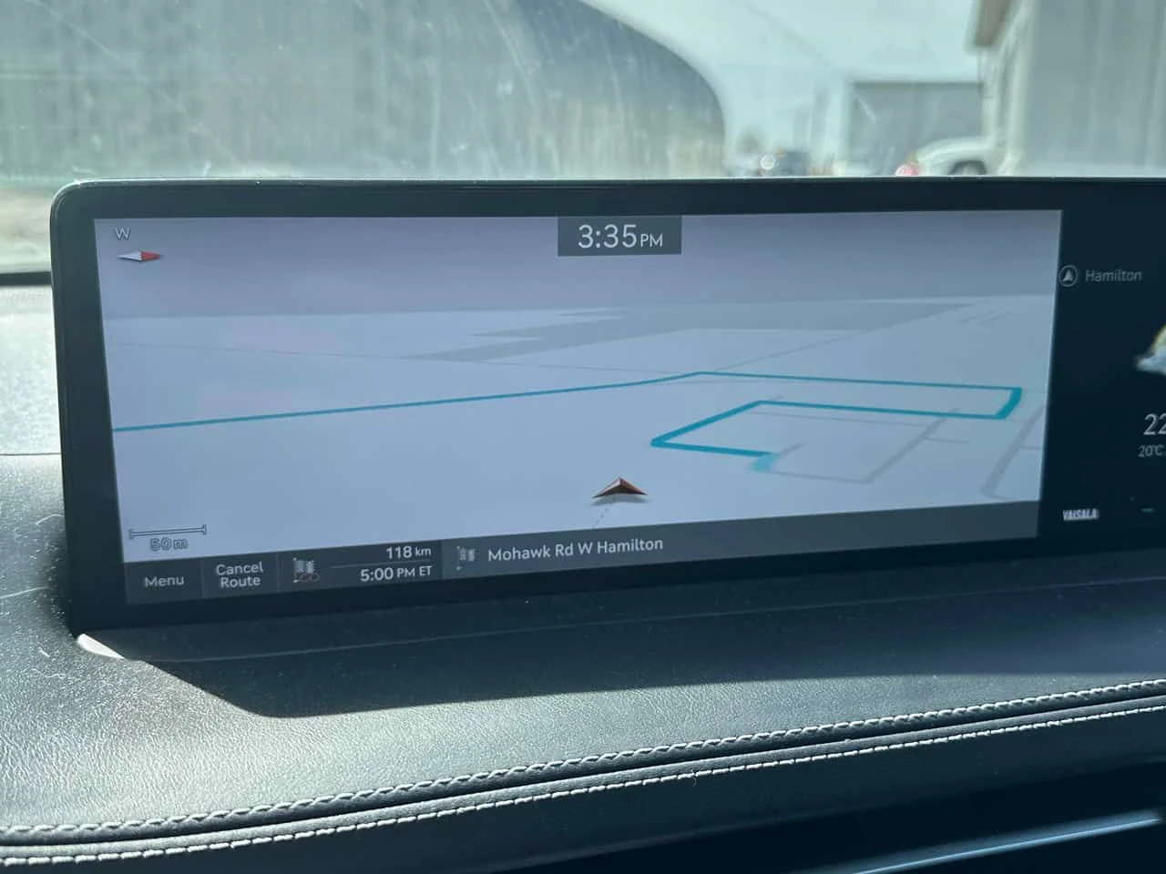 Genesis GV70 * 2.5T Prestige * МАСАЖ* DISTRONIC* ОБДУХВАНЕ* , снимка 10 - Автомобили и джипове - 54445559