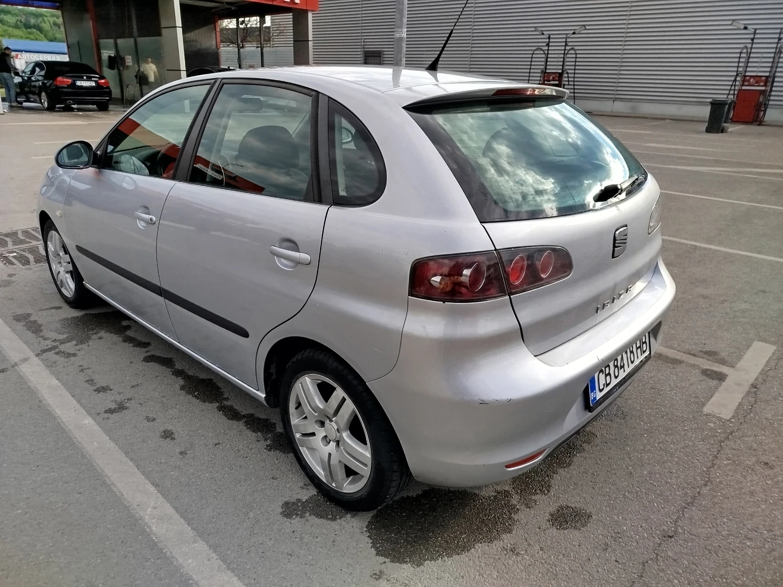 Seat Ibiza 1.4i Face, снимка 3 - Автомобили и джипове - 54634447