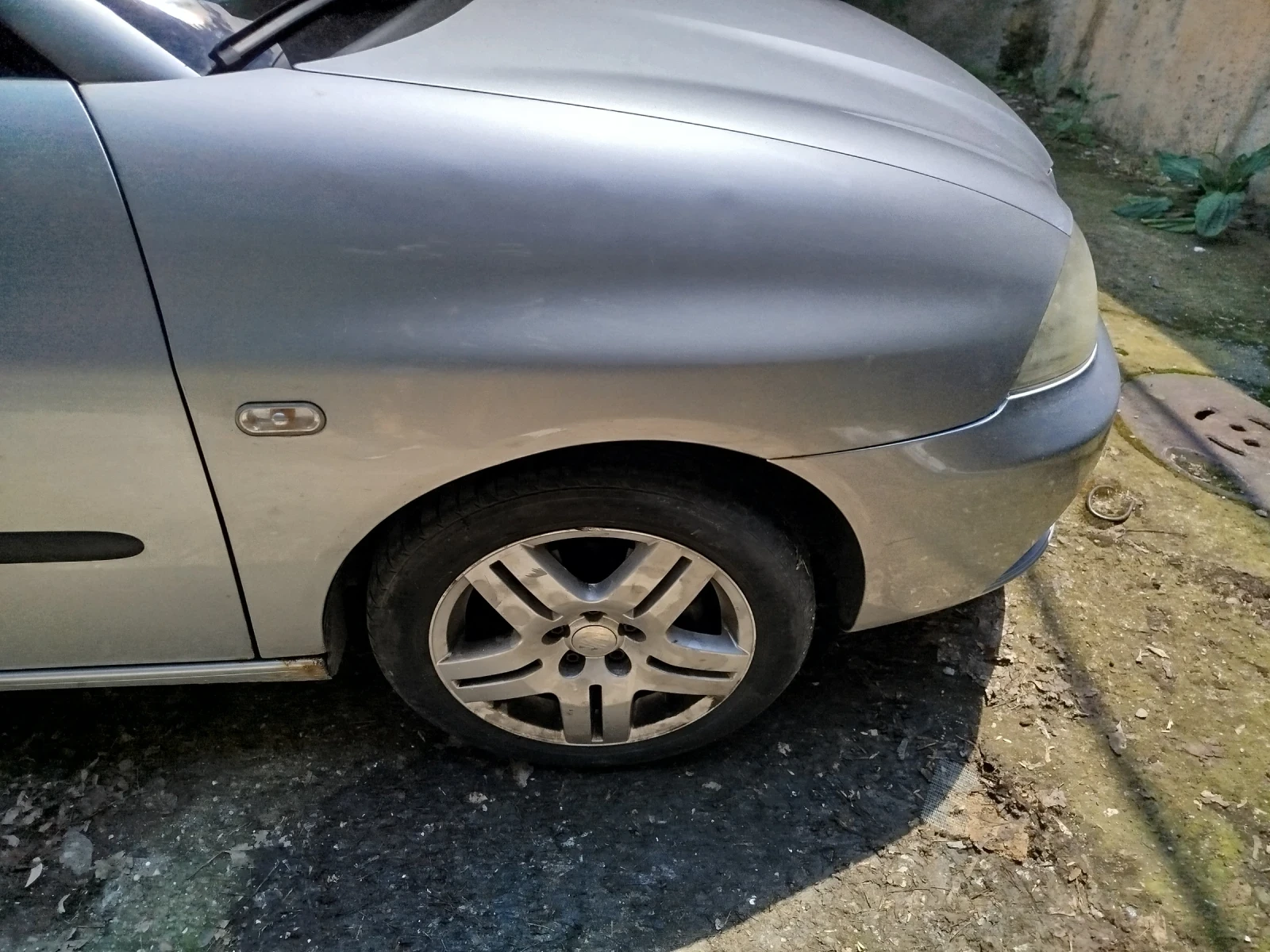 Seat Ibiza 1.4i Face, снимка 14 - Автомобили и джипове - 54634447
