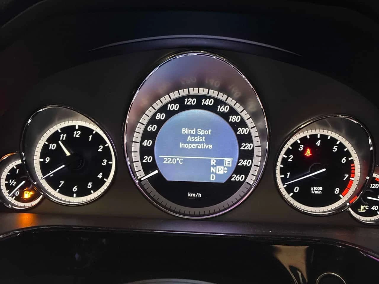 Mercedes-Benz E 350 * CARFAX * ЦЕНА ДО БГ, снимка 7 - Автомобили и джипове - 54789359