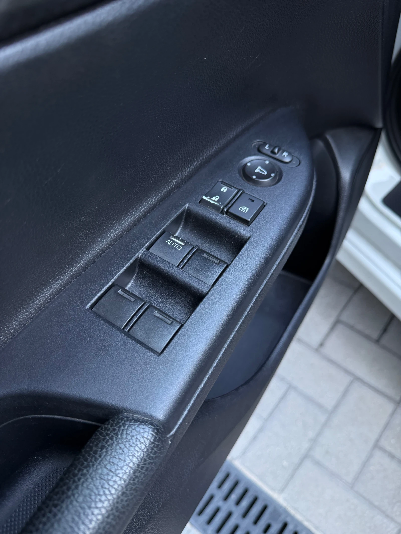 Honda Accord 2.4 Sport, снимка 14 - Автомобили и джипове - 55480594
