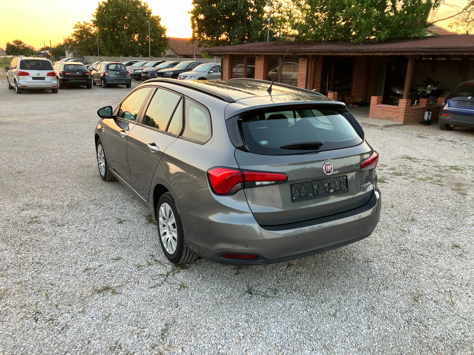 Fiat Tipo 1.6 M-jet, снимка 6 - Автомобили и джипове - 55636181