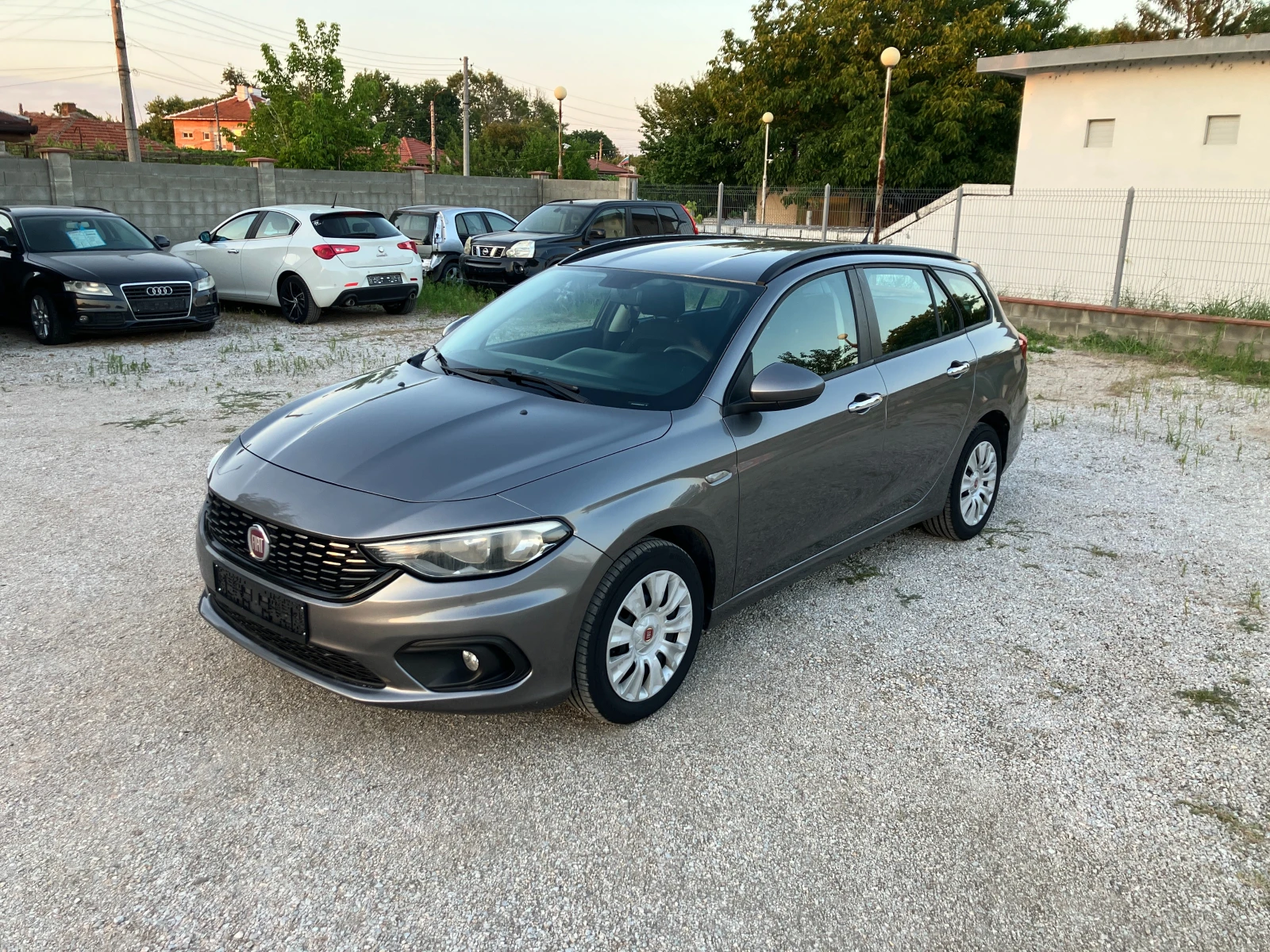 Fiat Tipo 1.6 M-jet, снимка 4 - Автомобили и джипове - 55636181