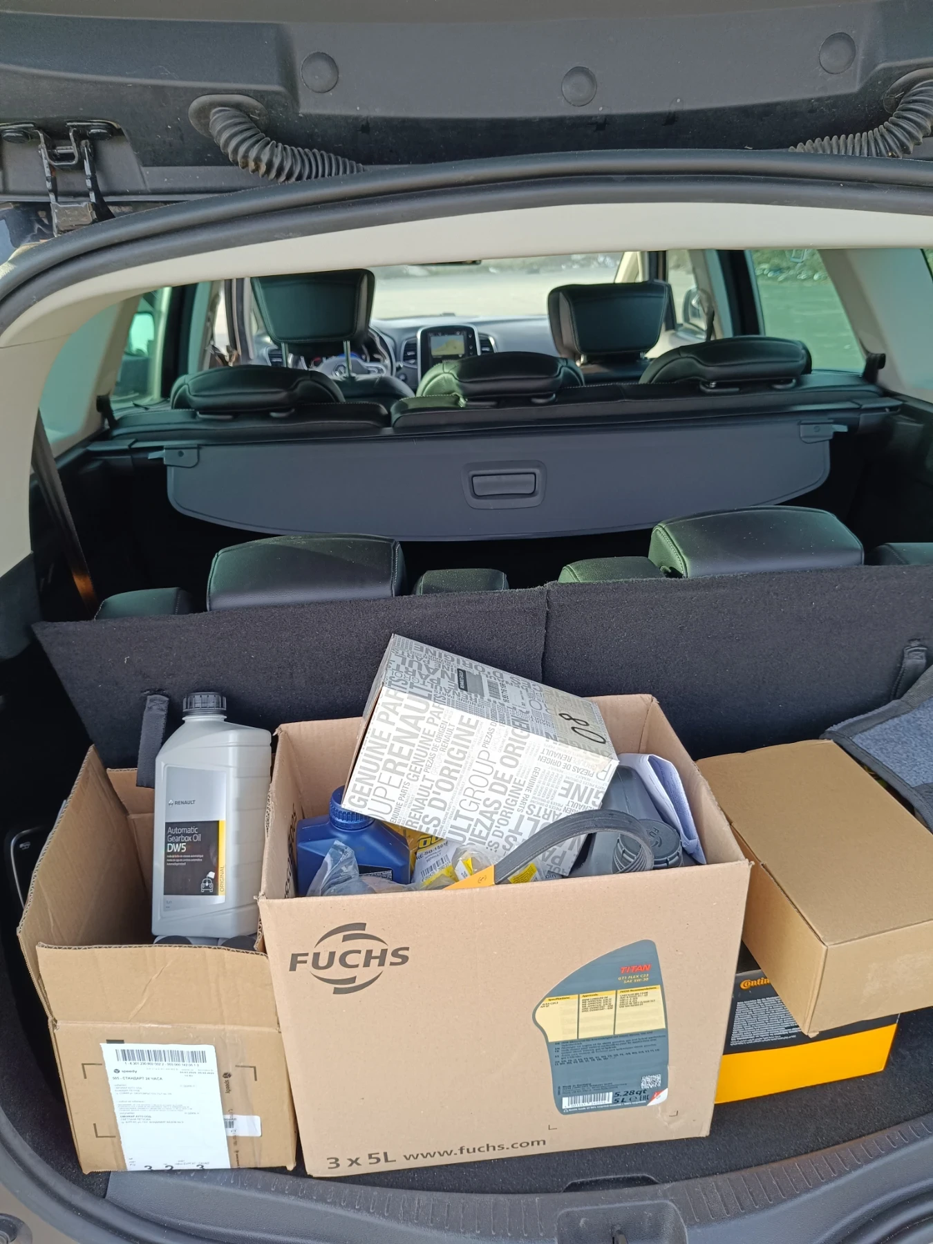 Renault Grand scenic, снимка 10 - Автомобили и джипове - 56019607
