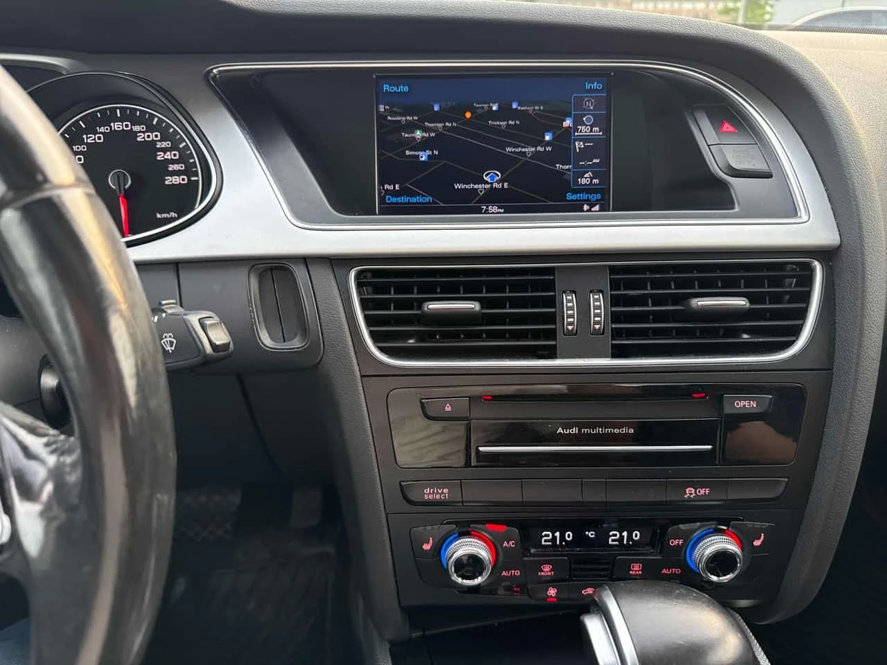 Audi A4 * Progressiv plus * CARFAX * ОПЦИЯ ЗА ФИНАНСИРАНЕ , снимка 9 - Автомобили и джипове - 55784589