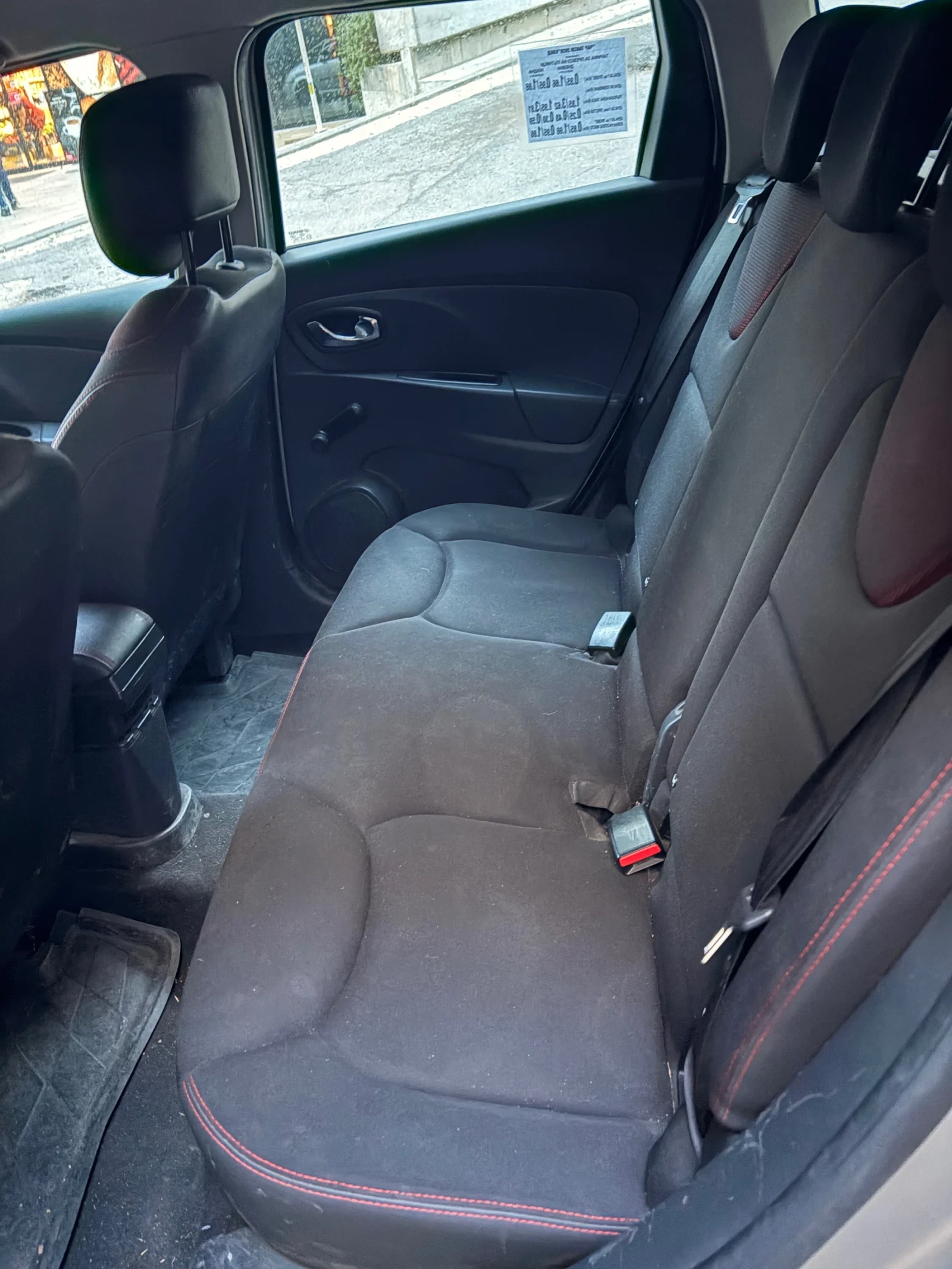Renault Clio, снимка 8 - Автомобили и джипове - 56200946