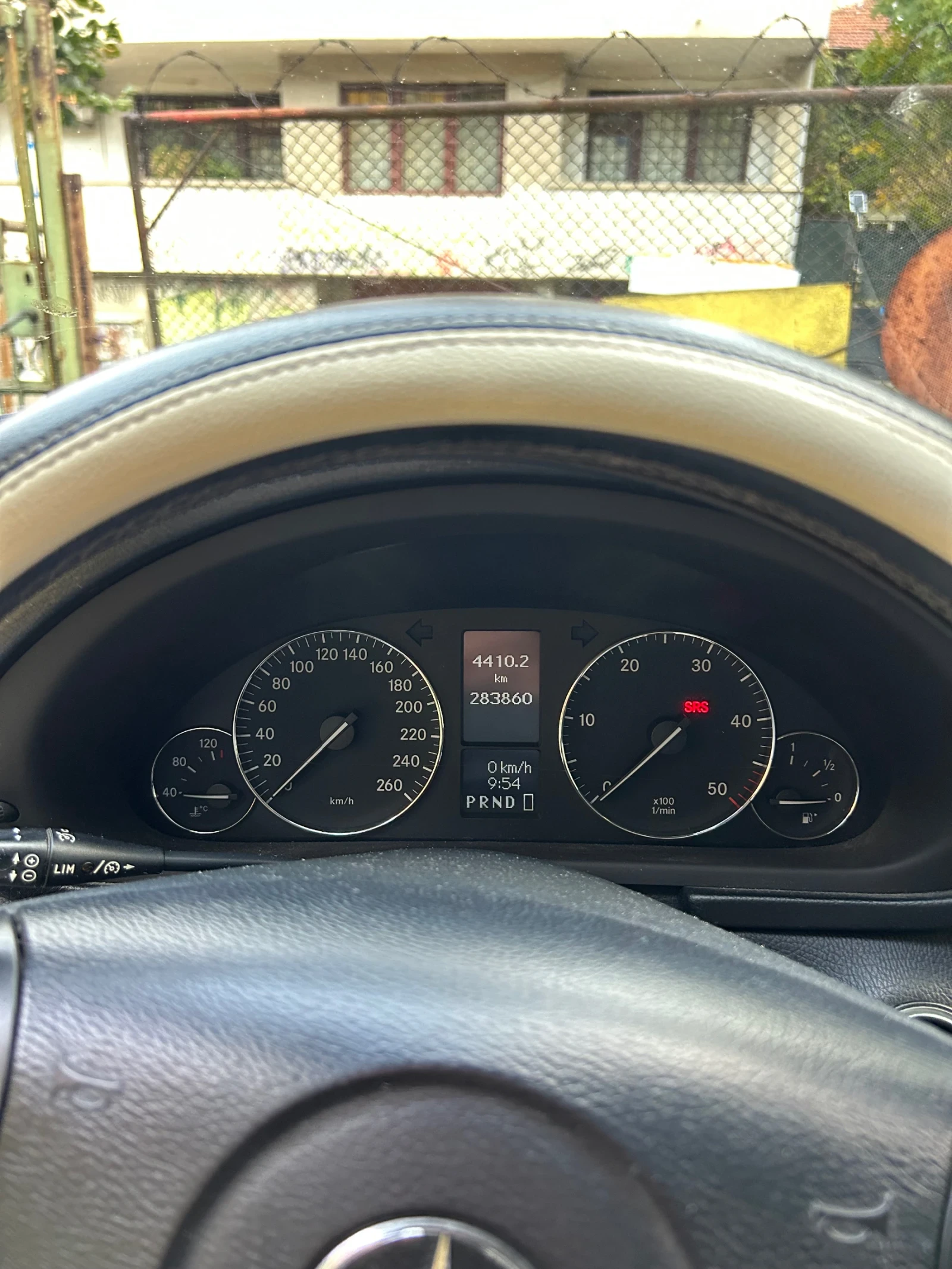Mercedes-Benz C 200, снимка 8 - Автомобили и джипове - 56514078
