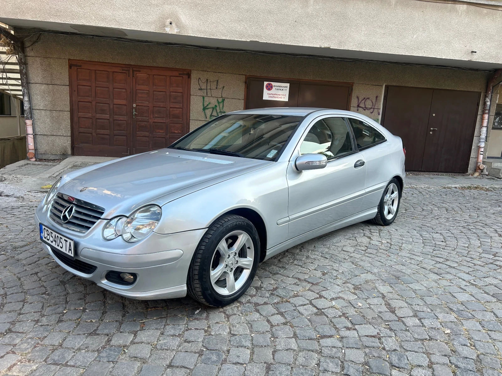 Mercedes-Benz C 200, снимка 5 - Автомобили и джипове - 56514078