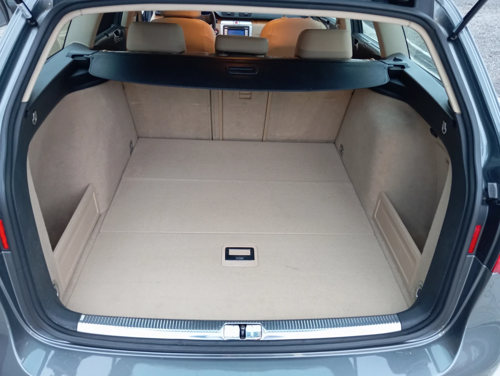 VW Passat  High line Лизинг , снимка 13 - Автомобили и джипове - 56712183