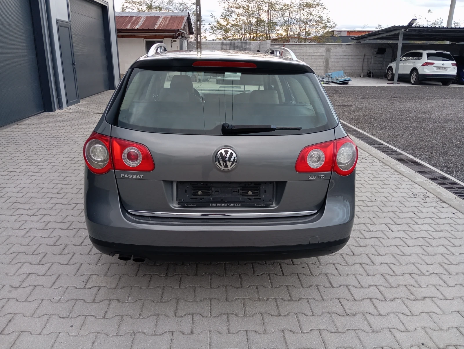 VW Passat  High line Лизинг , снимка 5 - Автомобили и джипове - 56712183
