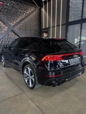 Audi Q8 5.0 TDI/3xS-line-BLACK OPTIC/DISTRONIK/ПАНОРАМА, снимка 3