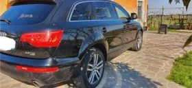     Audi Q7 4.2  2009