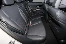 Mercedes-Benz GLC 220 d 4Matic = AMG Line = Advanced Plus Гаранция - 54332 € / 106264.16 лв. - 63246950 10