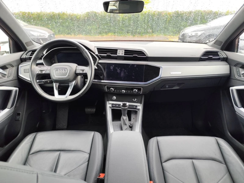 Audi Q3, снимка 14 - Автомобили и джипове - 51512417