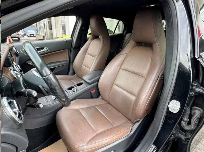 Mercedes-Benz GLA 45 AMG H/K* KEYLESS* MEMORY* 20ИНЧА* BLIND, снимка 11 - Автомобили и джипове - 51763402