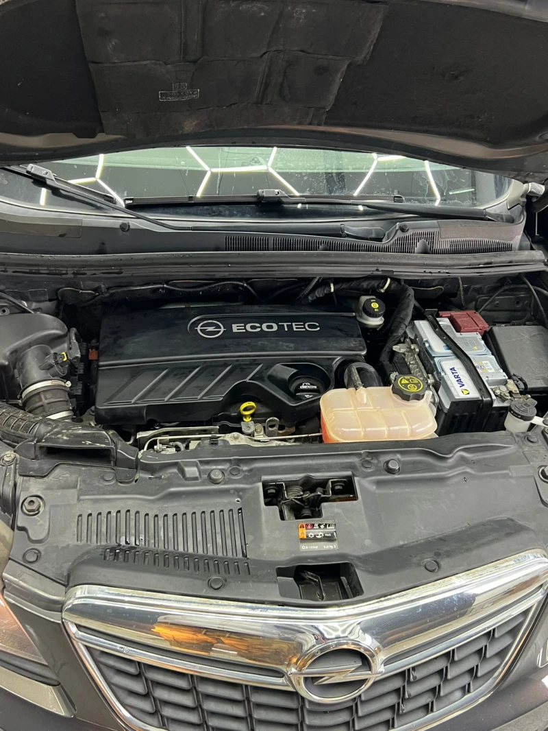 Opel Mokka 1.6 EcoFlex , снимка 10 - Автомобили и джипове - 53114568