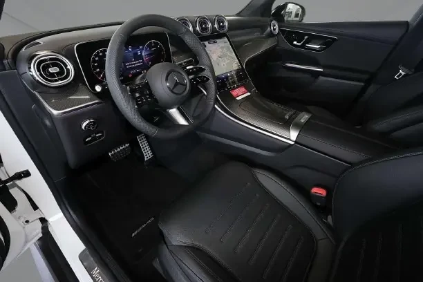 Mercedes-Benz GLC 220 d 4Matic = AMG Line = Advanced Plus Гаранция, снимка 4 - Автомобили и джипове - 53632298