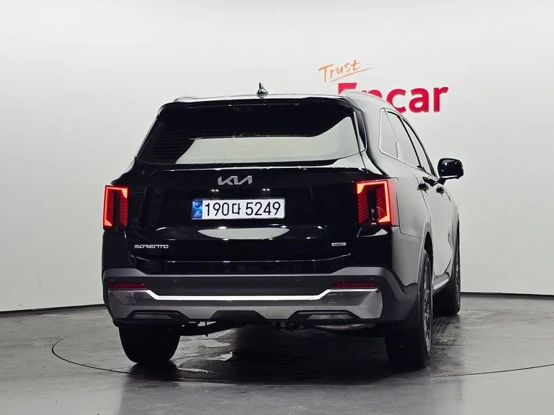 Kia Sorento 1.6 Automatic Hybrit, снимка 4 - Автомобили и джипове - 55740409