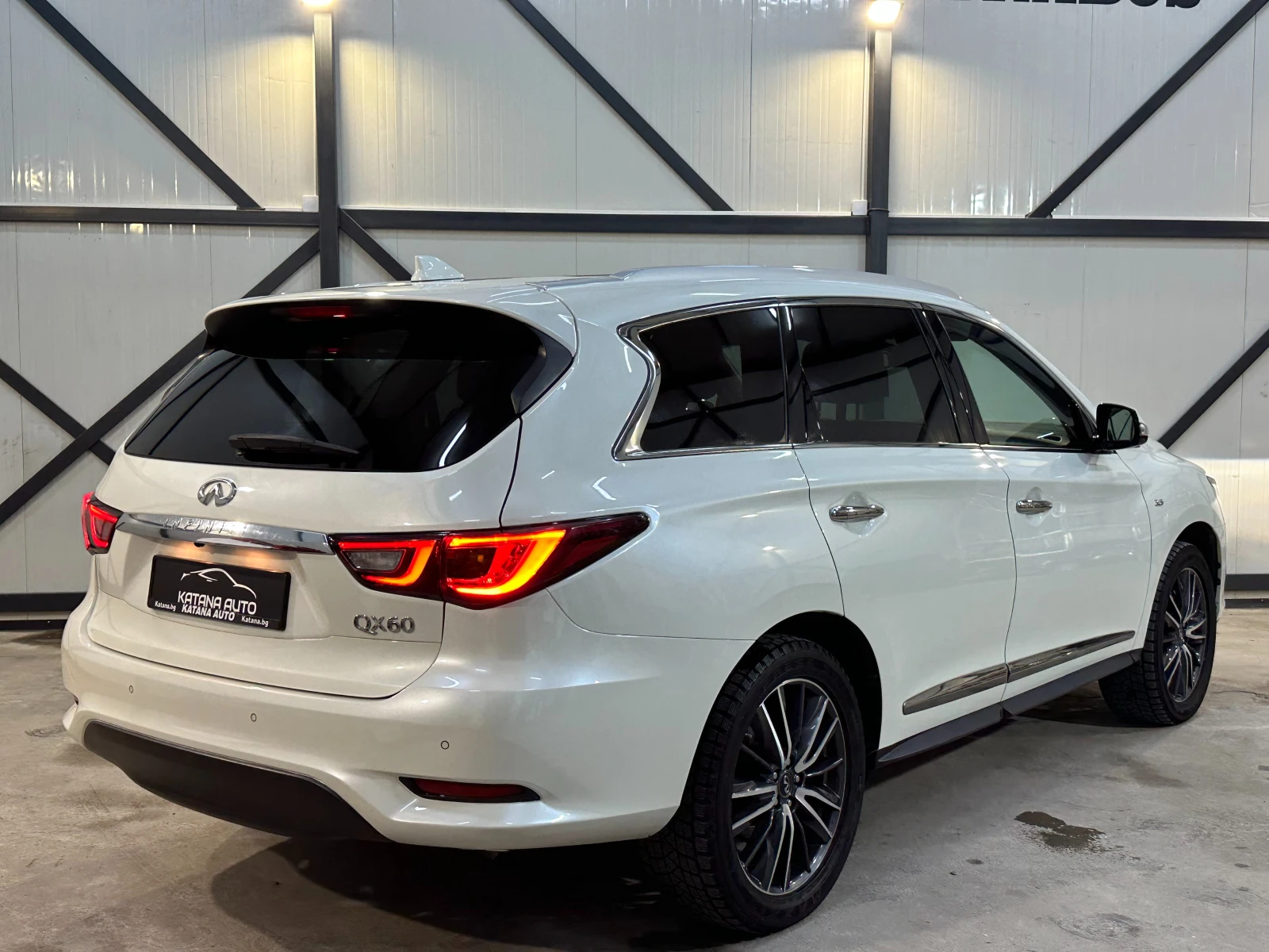 Infiniti QX60 7 МЕСТЕН* V6* FULL*  - изображение 4