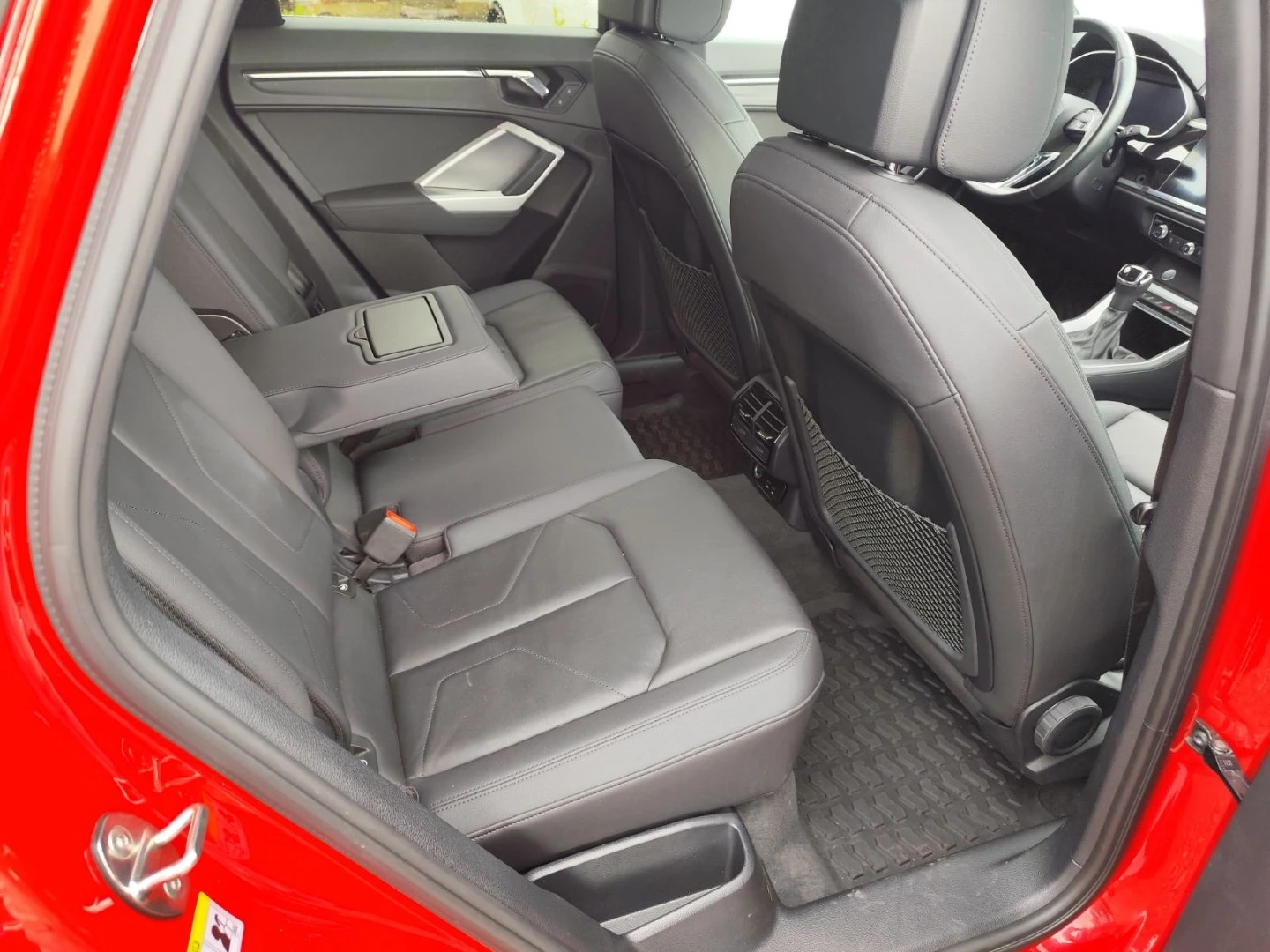 Audi Q3 | Mobile.bg   12