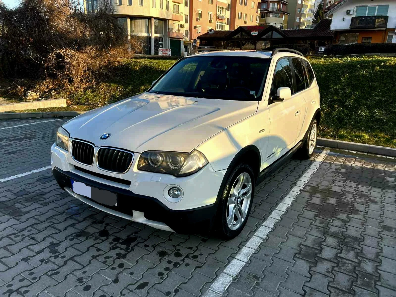 BMW X3 2.0 XDrive / СМЕНЕНА ВЕРИГА / ОБСЛУЖЕНА НАПЪЛНО, снимка 3 - Автомобили и джипове - 53819117