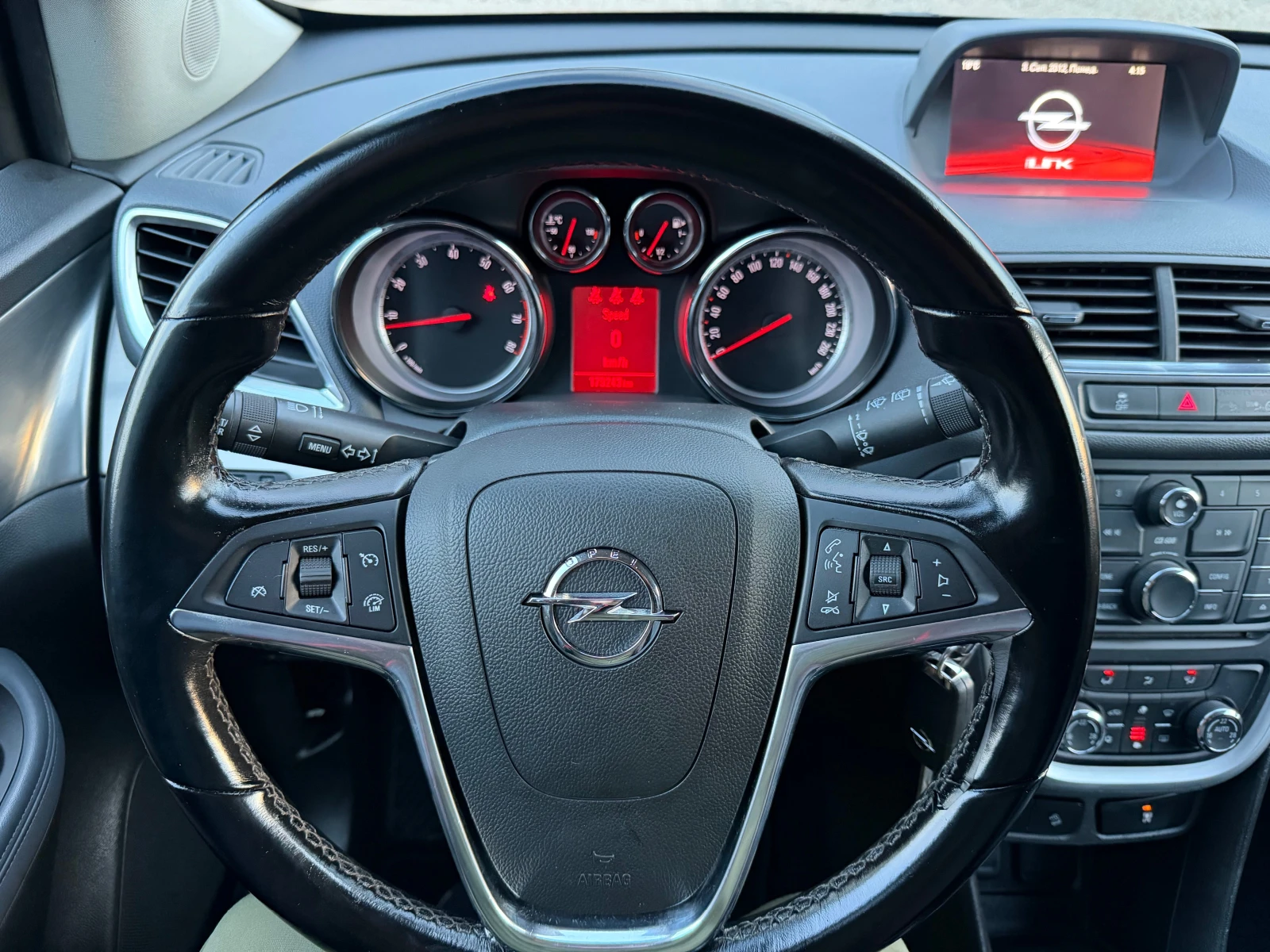 Opel Mokka 1.4BENZIN* LPG* TOP* FULL, снимка 14 - Автомобили и джипове - 53992777