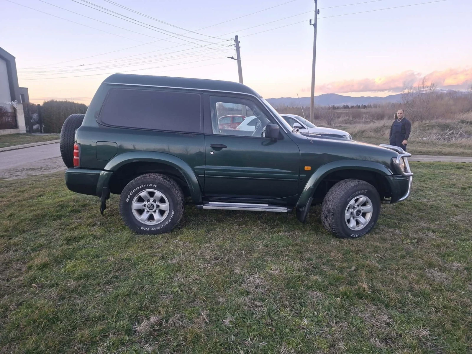 Nissan Patrol, снимка 11 - Автомобили и джипове - 54033344