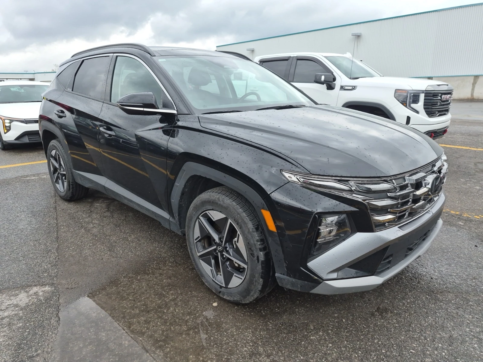 Hyundai Tucson * * CARFAX * * АВТО КРЕДИТ * * Цена до БГ * * , снимка 2 - Автомобили и джипове - 54599176