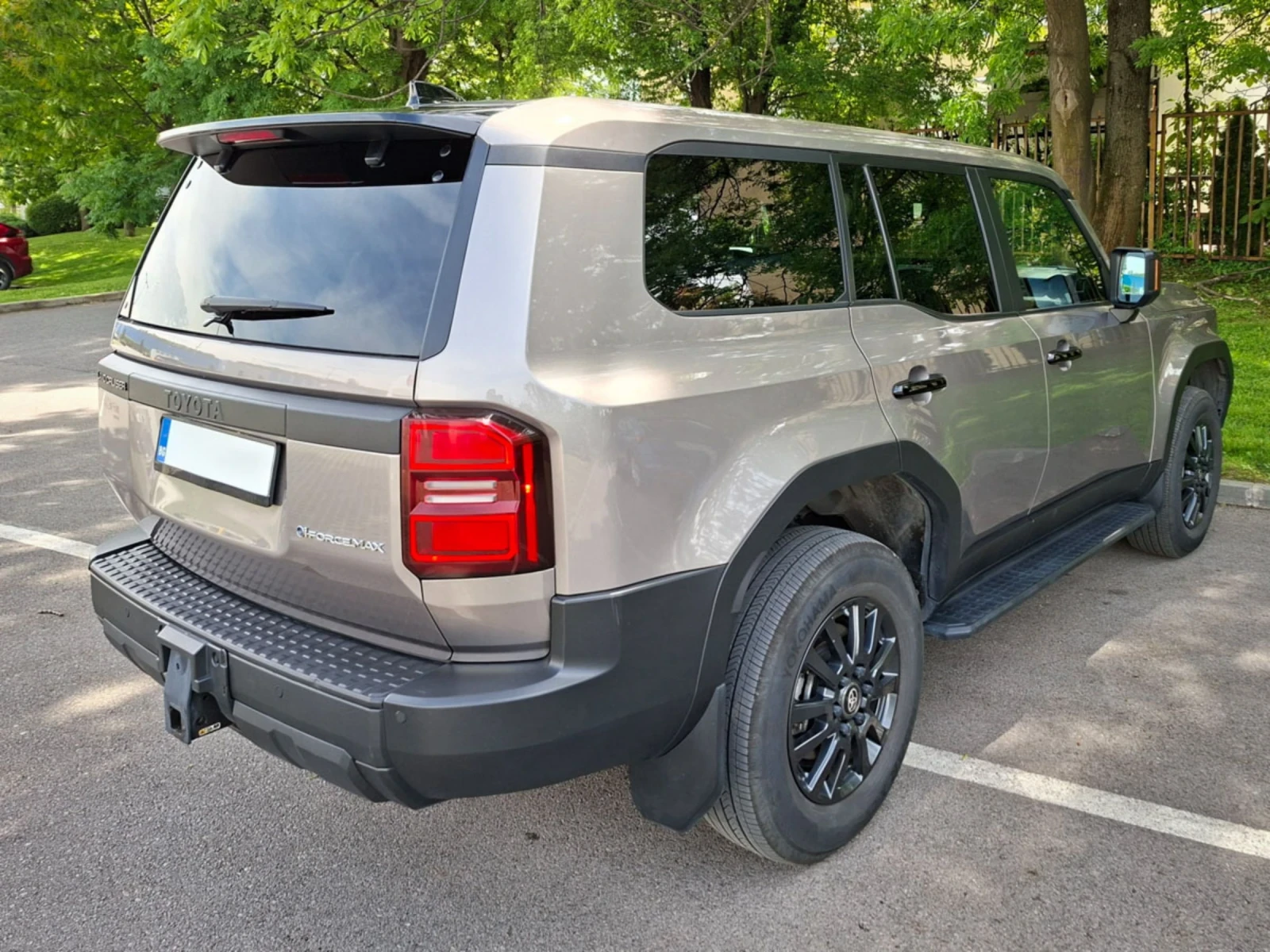 Toyota Land cruiser Land Cruiser 250, снимка 9 - Автомобили и джипове - 54610329