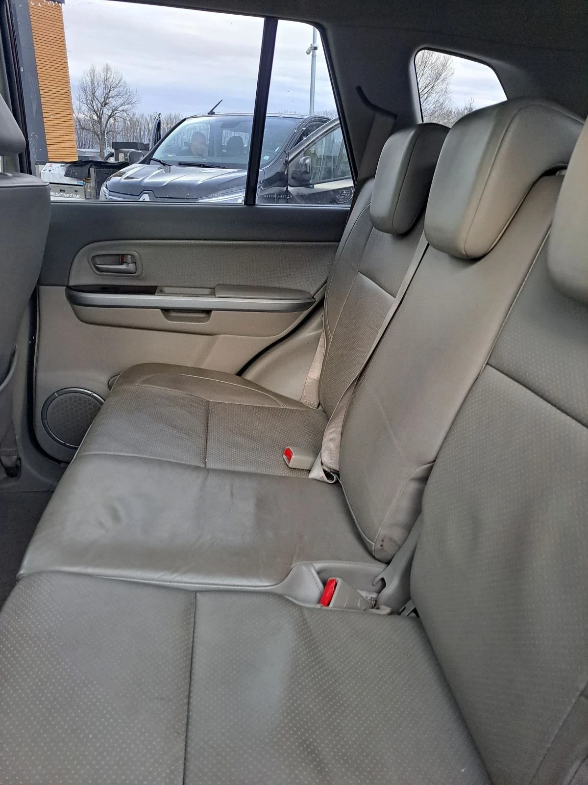 Suzuki Grand vitara 2.7 V6 4x4, снимка 5 - Автомобили и джипове - 55130866
