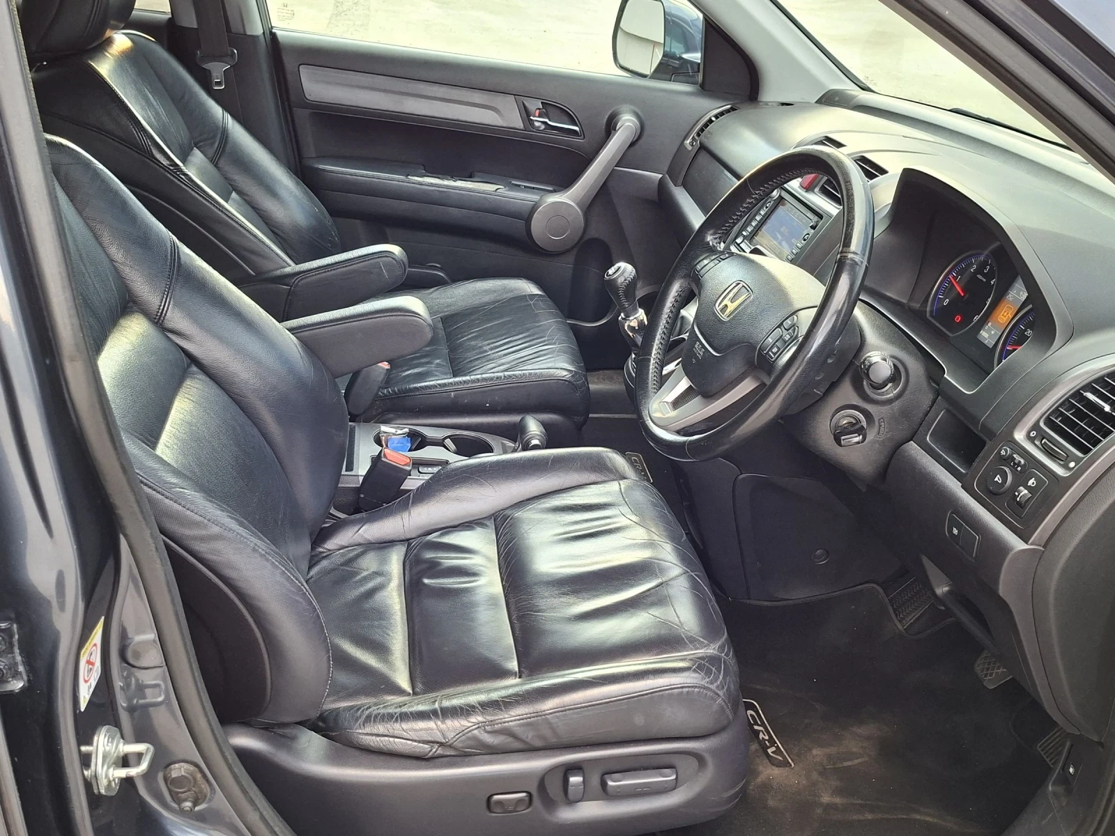 Honda Cr-v Executive , снимка 8 - Автомобили и джипове - 55136673