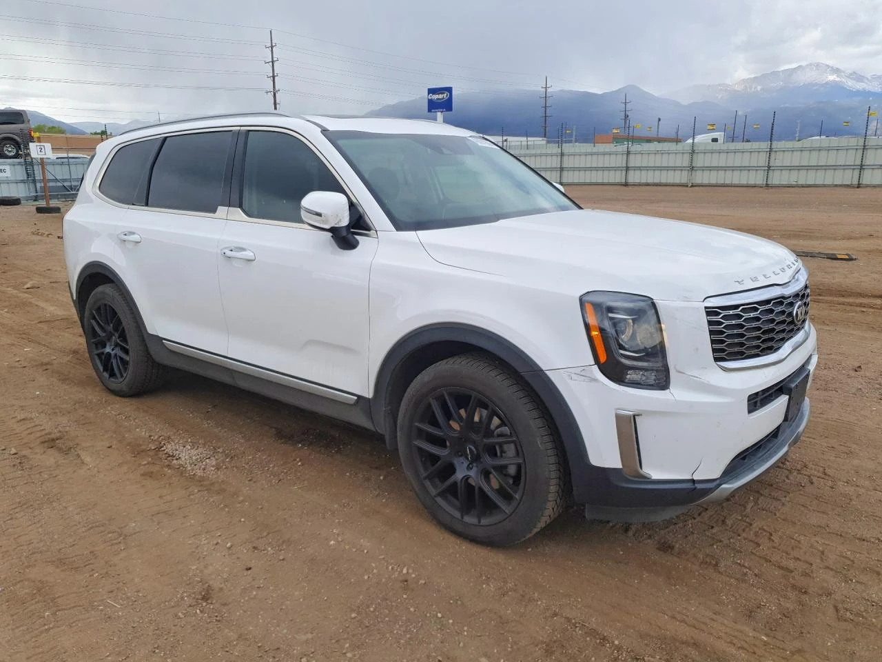 Kia Telluride 3.8l S, снимка 4 - Автомобили и джипове - 55370802