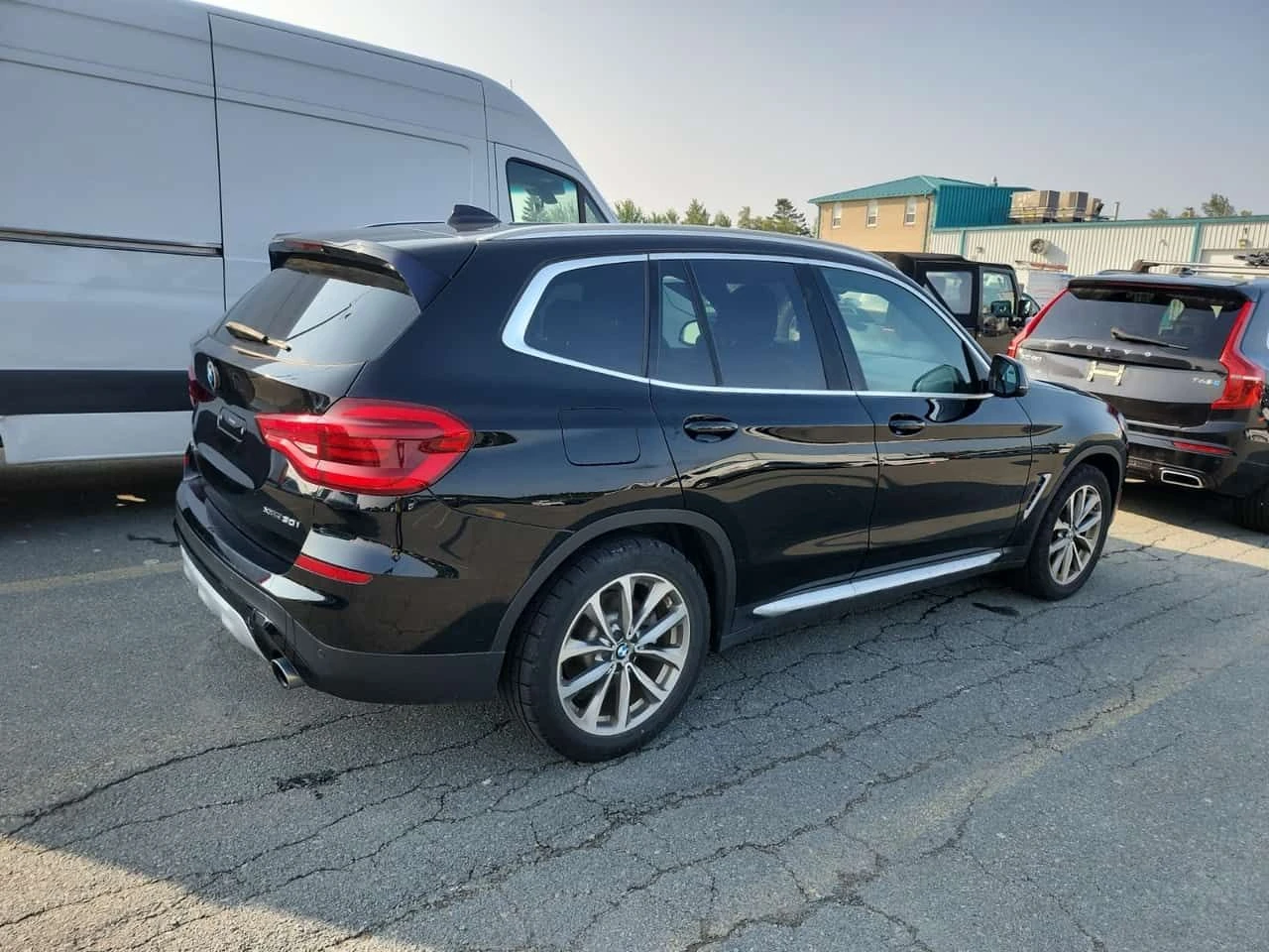 BMW X3 XDRIVE30I/CARFAХ/ПОДГРЕВ/КОЖА/, снимка 3 - Автомобили и джипове - 55619500